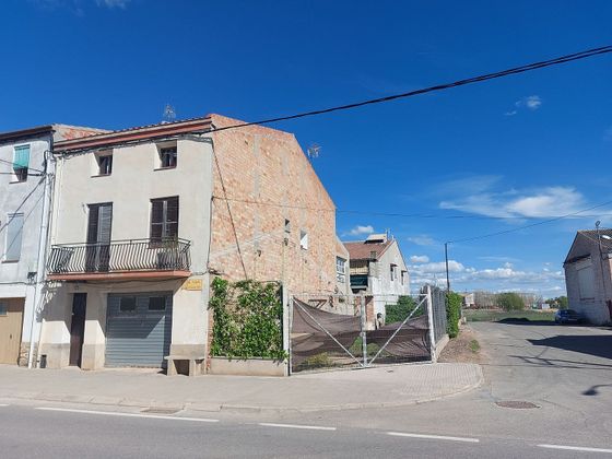 Foto 1 de Casa adossada en venda a Castellserà de 3 habitacions amb terrassa i garatge
