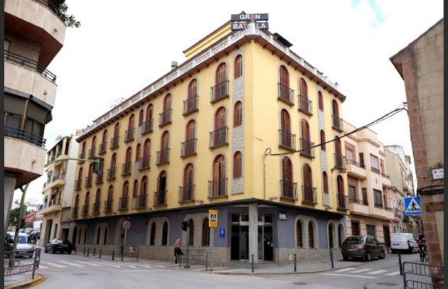 Foto 1 de Venta de edificio en calle Sevilla de 1665 m²