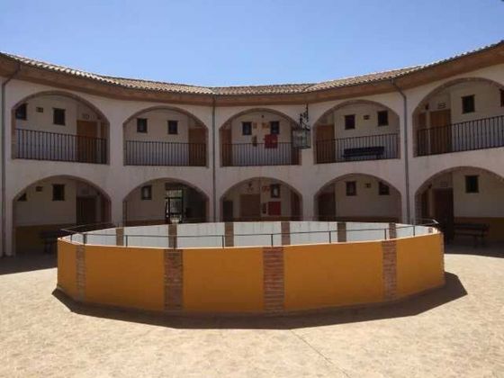 Foto 1 de Edifici en venda a Torres amb piscina