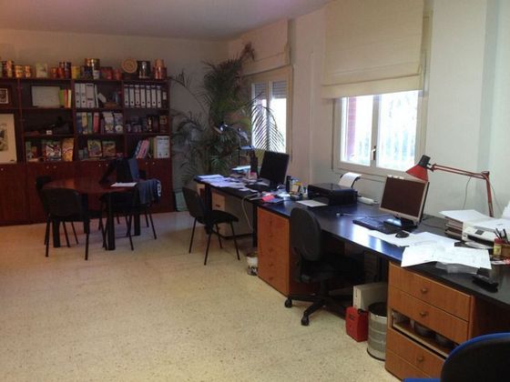 Foto 2 de Oficina en lloguer a Sant Esteve Sesrovires amb aire acondicionat i calefacció