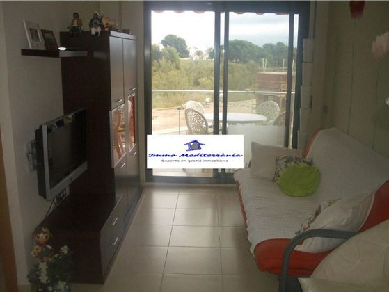 Foto 2 de Piso en venta en L' Hospitalet de l'Infant de 2 habitaciones con terraza y piscina