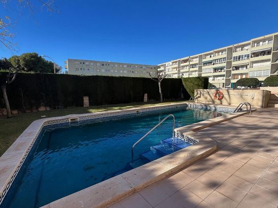 Foto 1 de Piso en venta en Regueral - Prat d'en Forés de 2 habitaciones con terraza y piscina