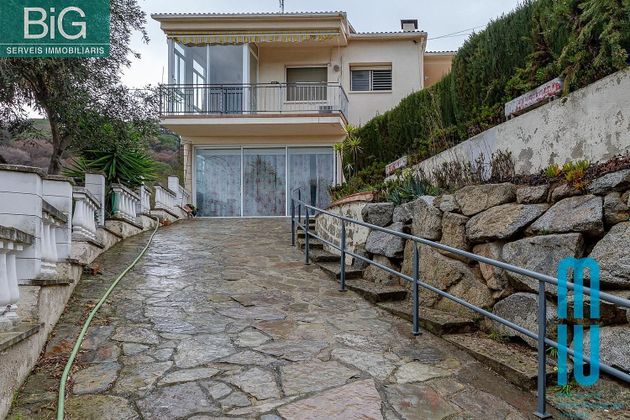 Foto 1 de Casa en venda a Dosrius de 4 habitacions amb terrassa i piscina