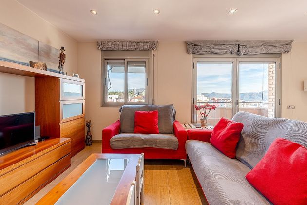 Foto 2 de Dúplex en venda a Nord - Sant Andreu de 4 habitacions amb terrassa i balcó