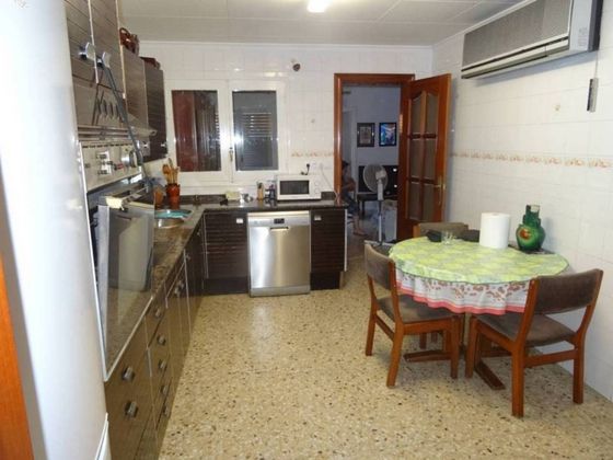 Foto 2 de Venta de casa en Balaguer de 8 habitaciones con terraza y garaje