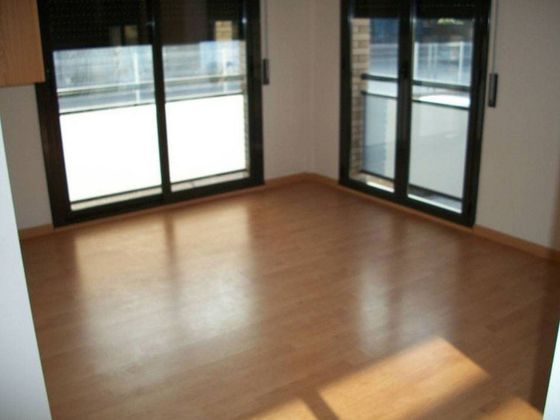 Foto 2 de Pis en venda a Torrefarrera de 1 habitació amb garatge i balcó