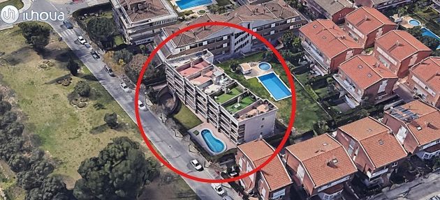 Foto 2 de Venta de ático en Vilafortuny - Cap de Sant Pere de 1 habitación con terraza y piscina