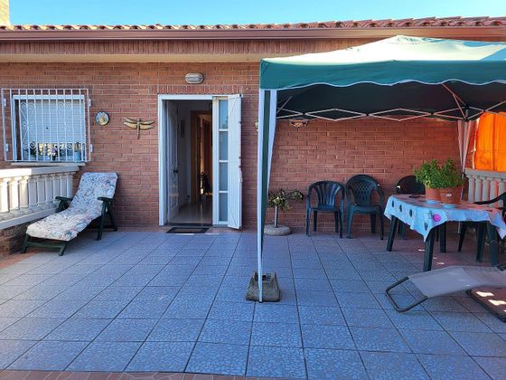 Foto 2 de Chalet en venta en urbanización Pins Manous de 4 habitaciones con terraza y piscina