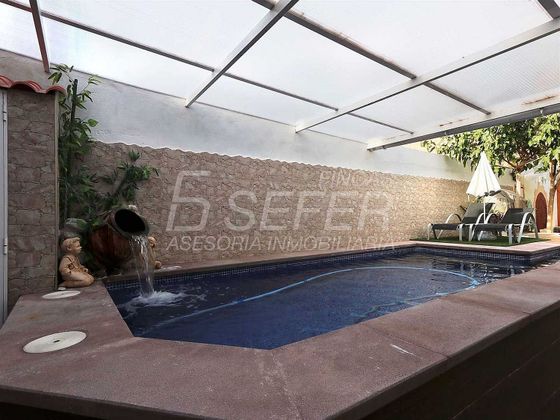 Foto 2 de Casa en venda a Madrigal de 5 habitacions amb terrassa i piscina