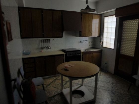 Foto 2 de Casa en venta en Centro - Villarreal de 3 habitaciones con terraza