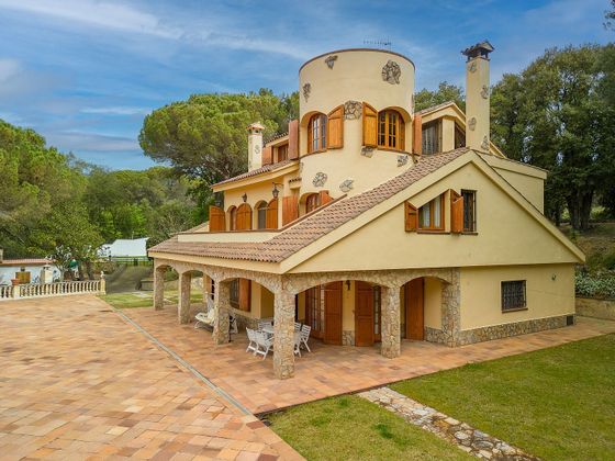 Foto 2 de Casa rural en venda a Sant Feliu de Buixalleu de 9 habitacions amb terrassa i piscina