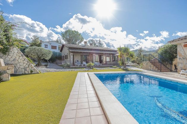Foto 1 de Xalet en venda a Caldes de Malavella de 7 habitacions amb terrassa i piscina