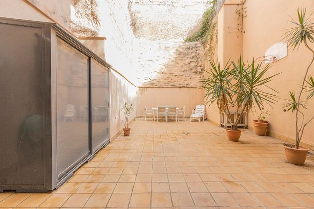 Foto 2 de Dúplex en venta en Can Baró de 3 habitaciones con terraza y aire acondicionado