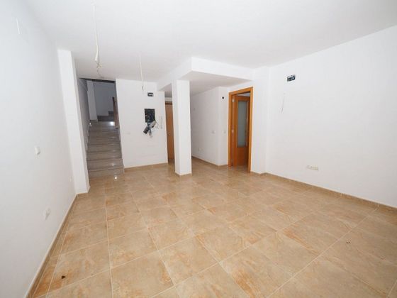 Foto 2 de Dúplex en venta en Sant Martí Sarroca de 3 habitaciones con terraza