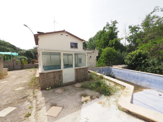 Foto 1 de Xalet en venda a Santa Eulàlia de Ronçana de 3 habitacions amb terrassa