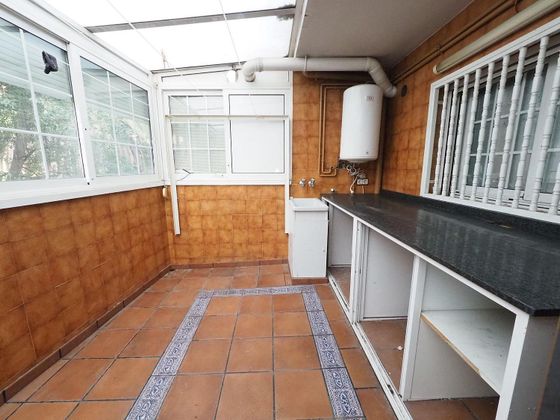 Foto 2 de Venta de casa en Centre - Prat de Llobregat, El de 3 habitaciones con terraza y garaje