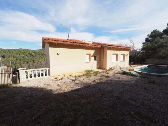 Foto 2 de Xalet en venda a Castellet i la Gornal de 4 habitacions amb piscina i garatge
