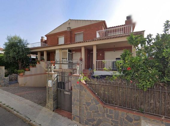 Foto 1 de Casa en venda a Ardiaca - La Llosa de 4 habitacions i 223 m²
