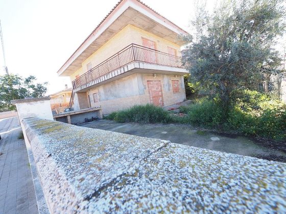 Foto 1 de Xalet en venda a Castellgalí de 4 habitacions amb terrassa i jardí