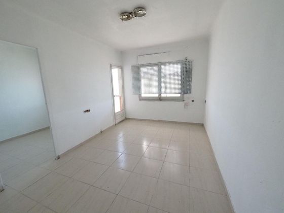 Foto 1 de Venta de piso en Can Tiana de 3 habitaciones y 61 m²