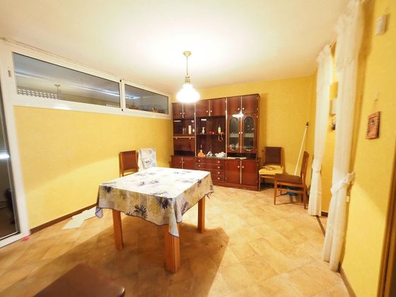 Foto 2 de Pis en venda a Congost - Santa Caterina de 3 habitacions amb balcó