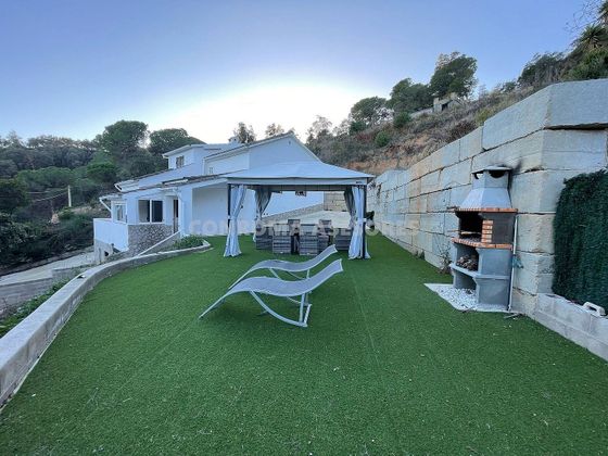 Foto 1 de Xalet en venda a Niàgara Parc - Ágora Parc - Roca Rossa de 4 habitacions amb terrassa i piscina