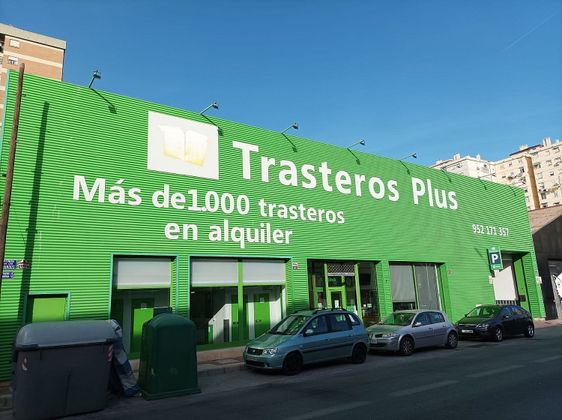 Foto 2 de Trastero en alquiler en avenida De Los Guindos de 1 m²
