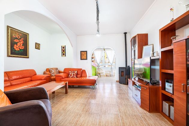 Foto 2 de Piso en venta en Marquès de la Fontsanta - Pere Garau de 4 habitaciones con terraza y calefacción
