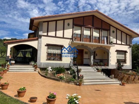 Foto 2 de Casa en venda a Muskiz de 6 habitacions amb terrassa i garatge