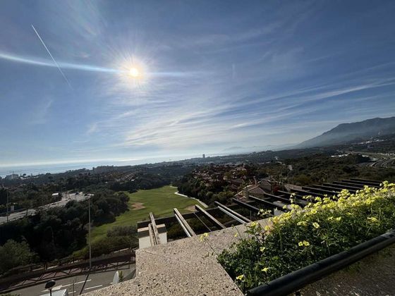 Foto 1 de Casa en venda a Los Monteros - Bahía de Marbella de 2 habitacions amb terrassa i piscina