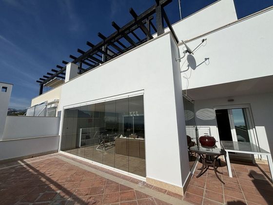 Foto 2 de Casa en venta en Los Monteros - Bahía de Marbella de 2 habitaciones con terraza y piscina