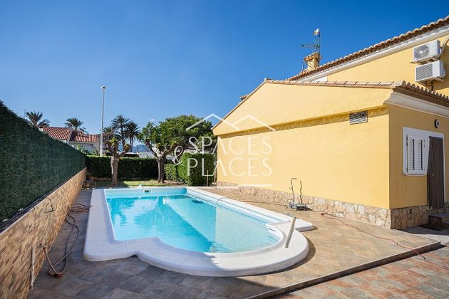 Foto 2 de Casa en venta en La Vega - Marenyet de 5 habitaciones con terraza y piscina