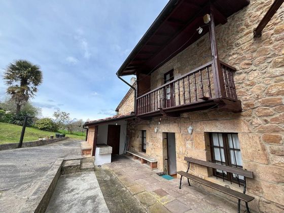 Foto 1 de Casa rural en venda a Valdáliga de 9 habitacions amb terrassa i balcó