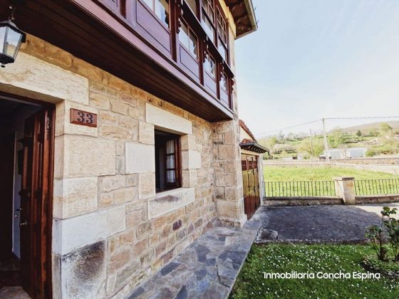 Foto 2 de Casa rural en venda a Arenas de Iguña de 4 habitacions amb garatge i balcó