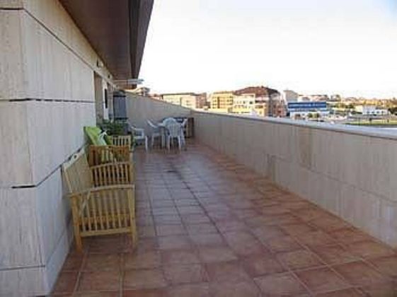 Foto 1 de Àtic en venda a Hermanos Falcó - Sepulcro Bolera de 3 habitacions amb terrassa i garatge