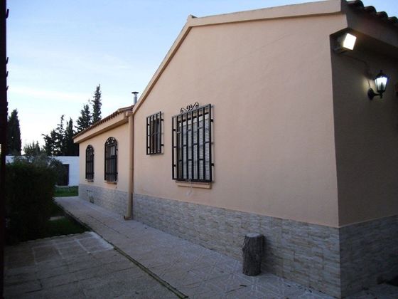 Foto 2 de Venta de chalet en Pedro Lamata - San Pedro Mortero de 3 habitaciones con terraza y piscina