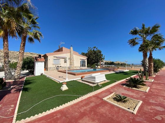 Foto 2 de Xalet en venda a calle Montíboli de 3 habitacions amb terrassa i piscina
