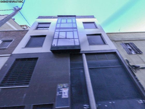 Foto 2 de Dúplex en venda a calle Gladiolo de 1 habitació amb terrassa i garatge