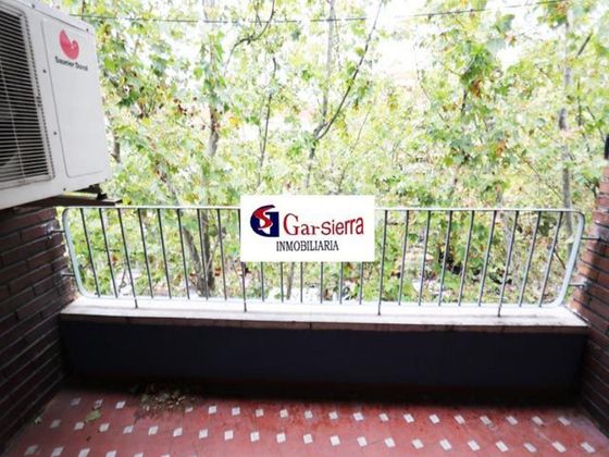 Foto 2 de Venta de piso en calle Alcala de 3 habitaciones con terraza y balcón