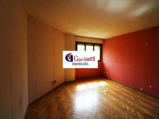Foto 2 de Pis en venda a calle Carballino de 3 habitacions amb terrassa i balcó