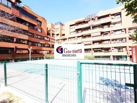 Foto 1 de Venta de dúplex en calle Jesus Miguel Hadad Blanco de 4 habitaciones con terraza y piscina