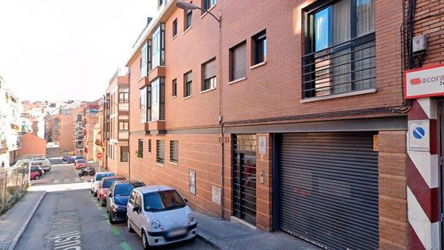 Foto 1 de Garatge en venda a calle Bustillo de Oro de 421 m²