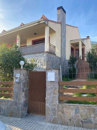 Foto 2 de Casa en venda a Zaburdón - Monte Escorial de 4 habitacions amb terrassa i piscina