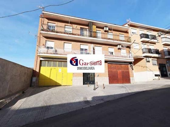 Foto 1 de Pis en venda a Campo Real de 2 habitacions amb terrassa i calefacció