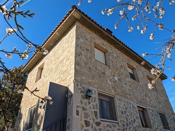 Foto 1 de Xalet en venda a Fresneda (La) de 4 habitacions amb terrassa i garatge