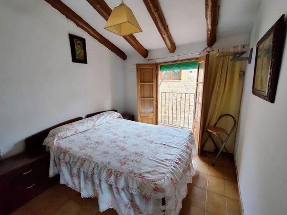 Foto 1 de Casa en venda a Cretas de 3 habitacions amb balcó i calefacció