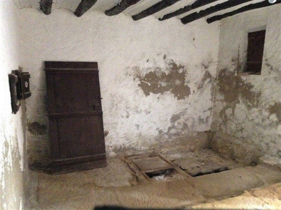 Foto 2 de Venta de casa en Torrecilla de Alcañiz de 1 habitación y 250 m²