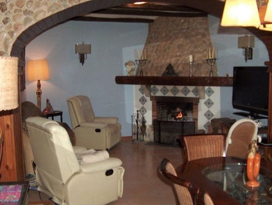 Foto 2 de Casa en venda a Fresneda (La) de 9 habitacions amb terrassa i calefacció