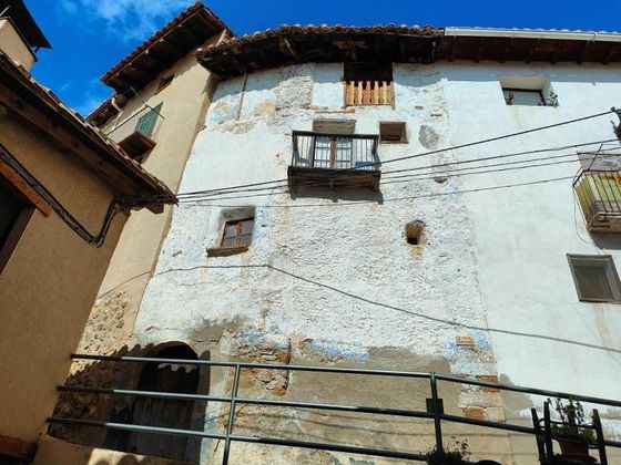 Foto 1 de Casa en venda a Peñarroya de Tastavins de 3 habitacions amb balcó