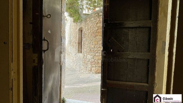 Foto 1 de Xalet en venda a Centro - Roda de Barà de 12 habitacions amb terrassa